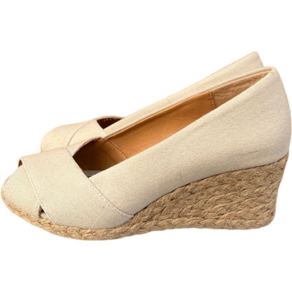 Adrienne Vittadini Bailee Espadrille Wedge Pump